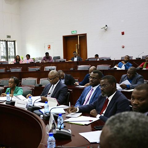 INSESO apuesta por modernizar sus hospitales y la formación de los sanitarios en 2026